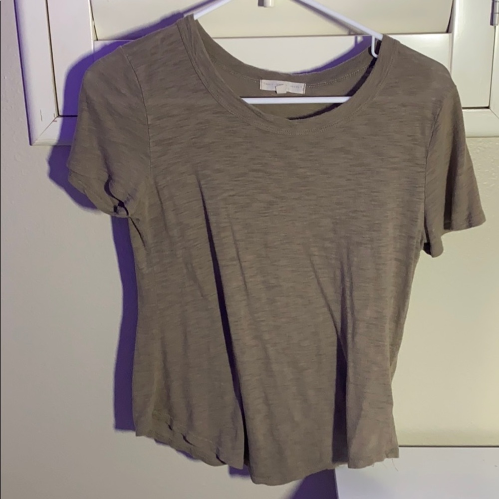 brown top
